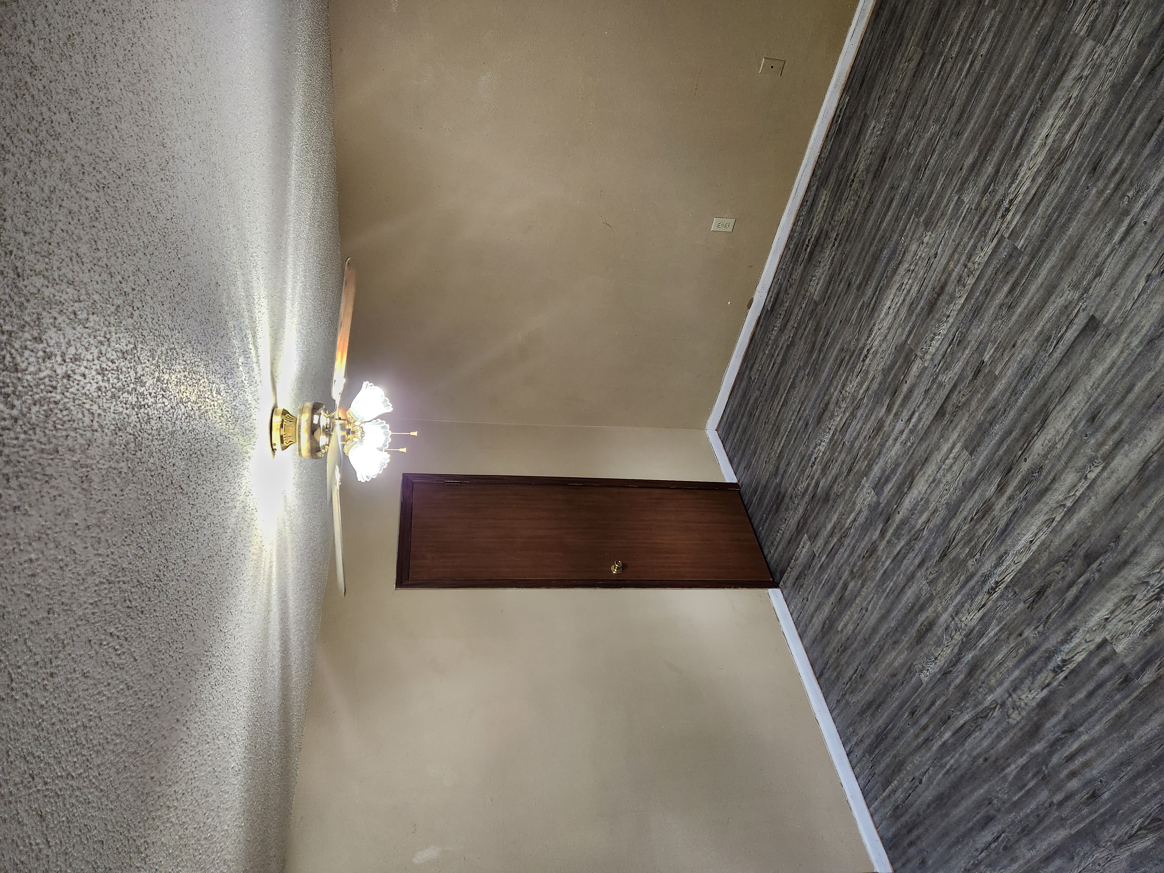 Glendale unit 2 Walkthroughmay 31st 2024 5.jpg